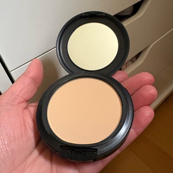 MAC Studio Fix Powder Plus Foundation C3 Band New Never Used. - Picture 12 of 13